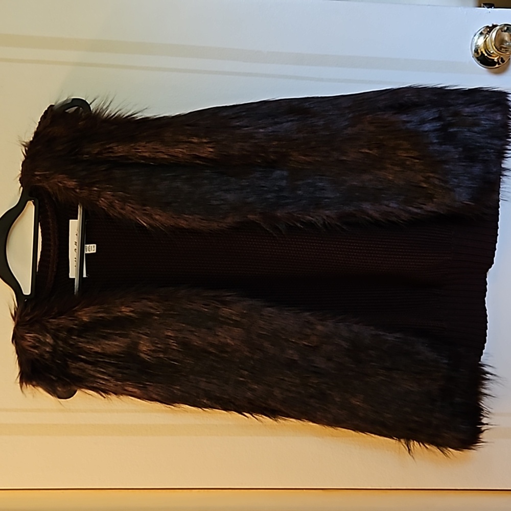 Faux Fur Vests XL - Picture 7 of 11